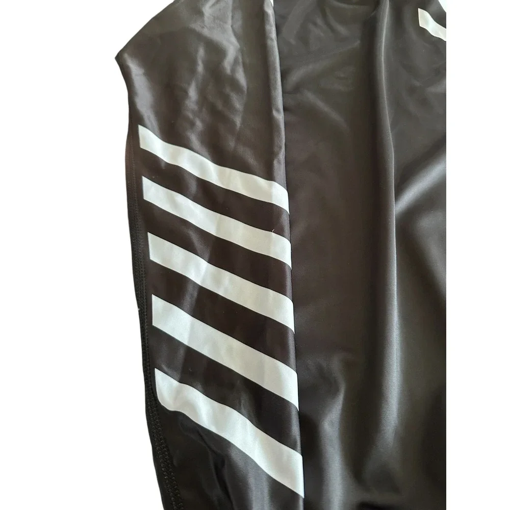 Adult Jiu Jitsu World League Rashguard Extra Small Brand New Black And White BJJ